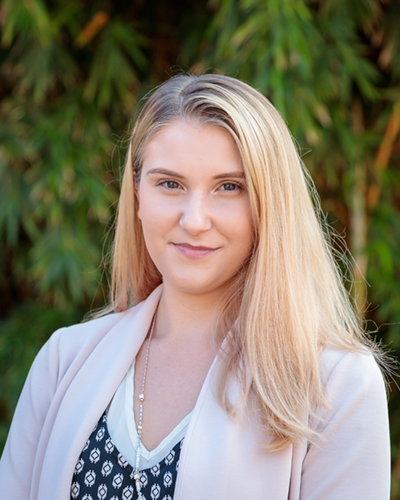 Mary Norman Headshot