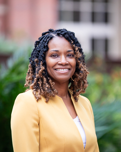 Dr. Yvonne Langdon-Maduekwe Ph.D. Headshot