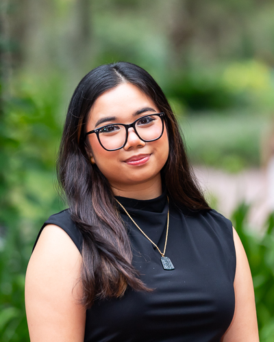 Gabrielle Manzo headshot 