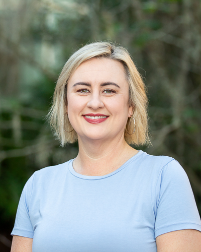 Terri K. Duck headshot 